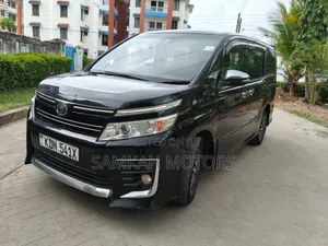 Toyota Voxy 2017 Black
