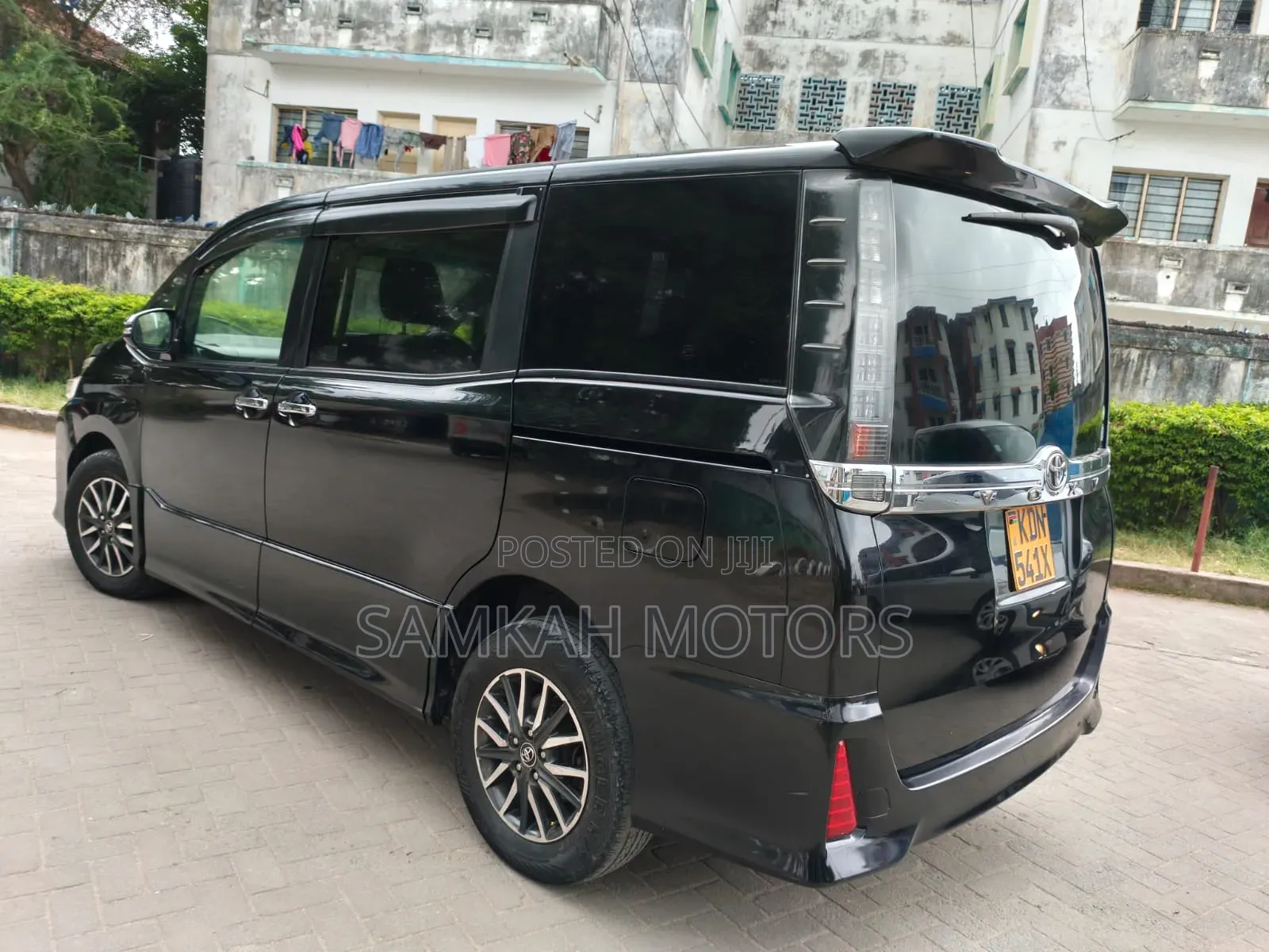 Toyota Voxy 2017 Black