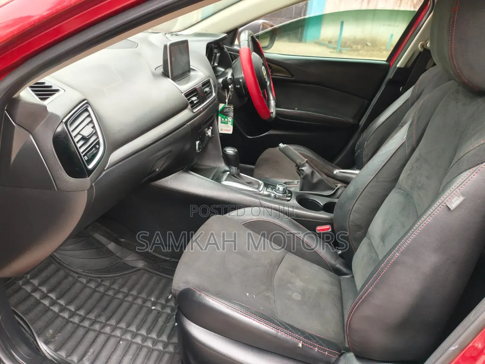 Mazda Axela 2015 Red