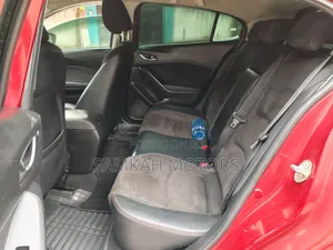Mazda Axela 2015 Red