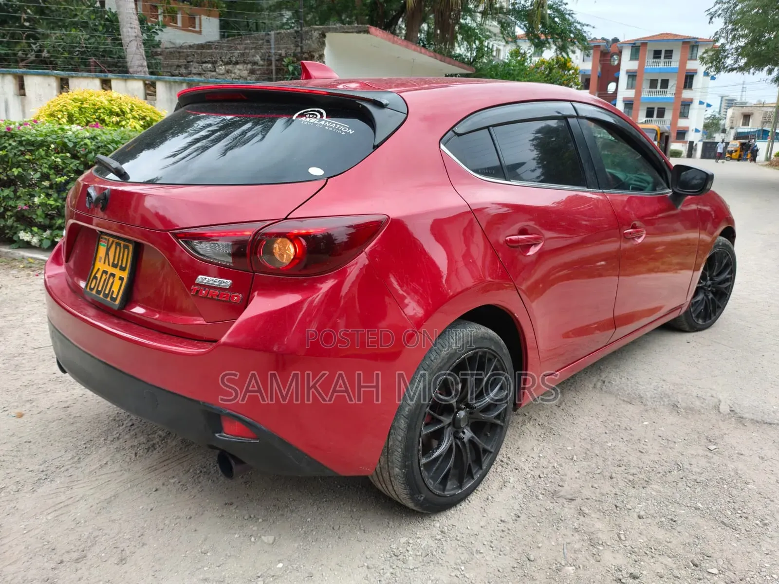 Mazda Axela 2015 Red