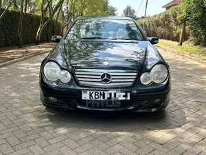 Mercedes-Benz C200 2005 Black