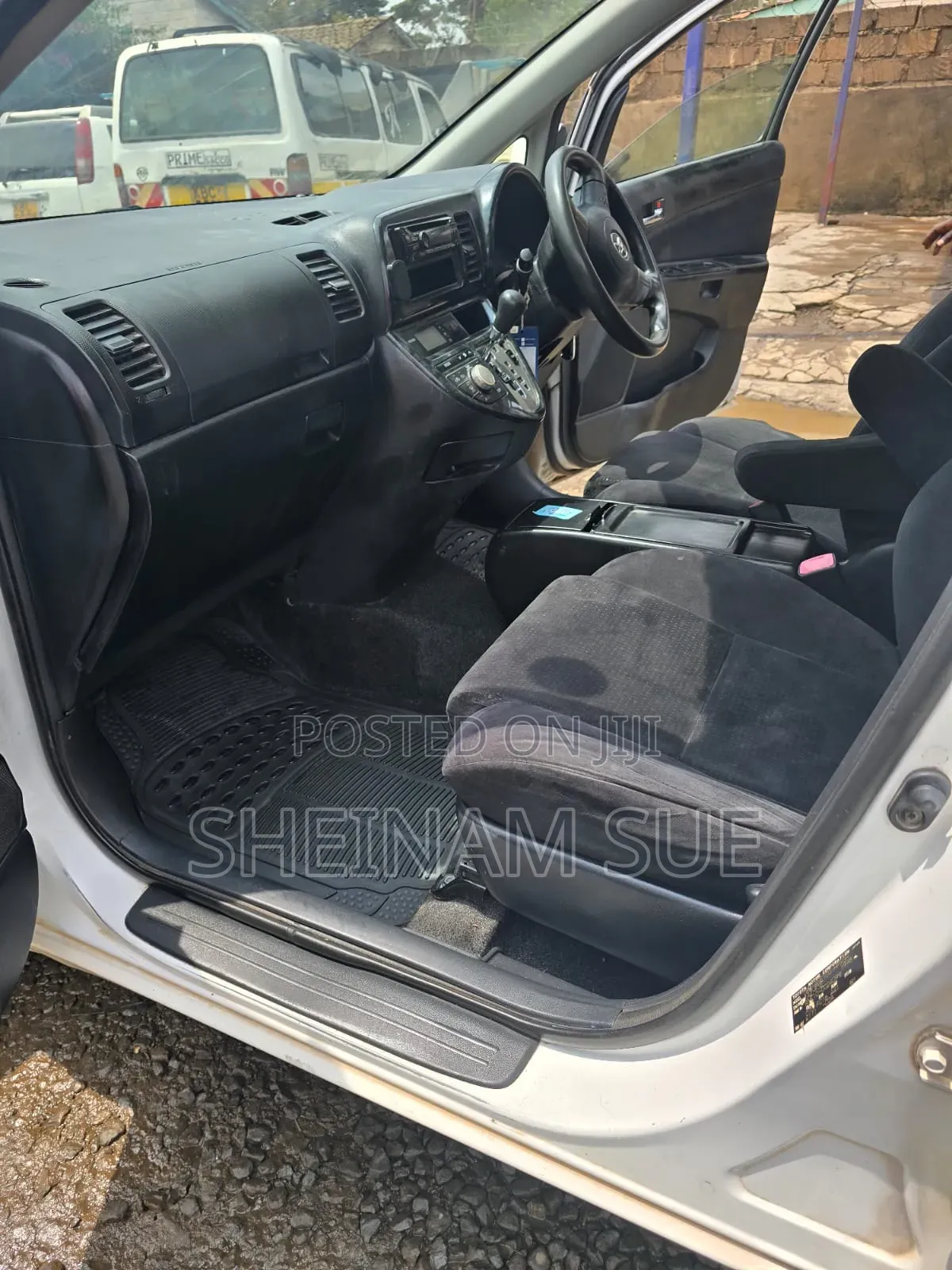 Toyota Wish 2005 White