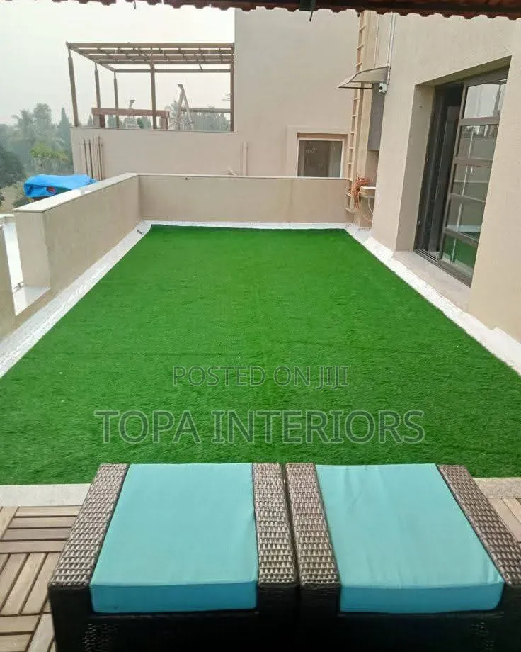 Open Rooftop Durable Outdoor Artificial Lawn Grass Carpets