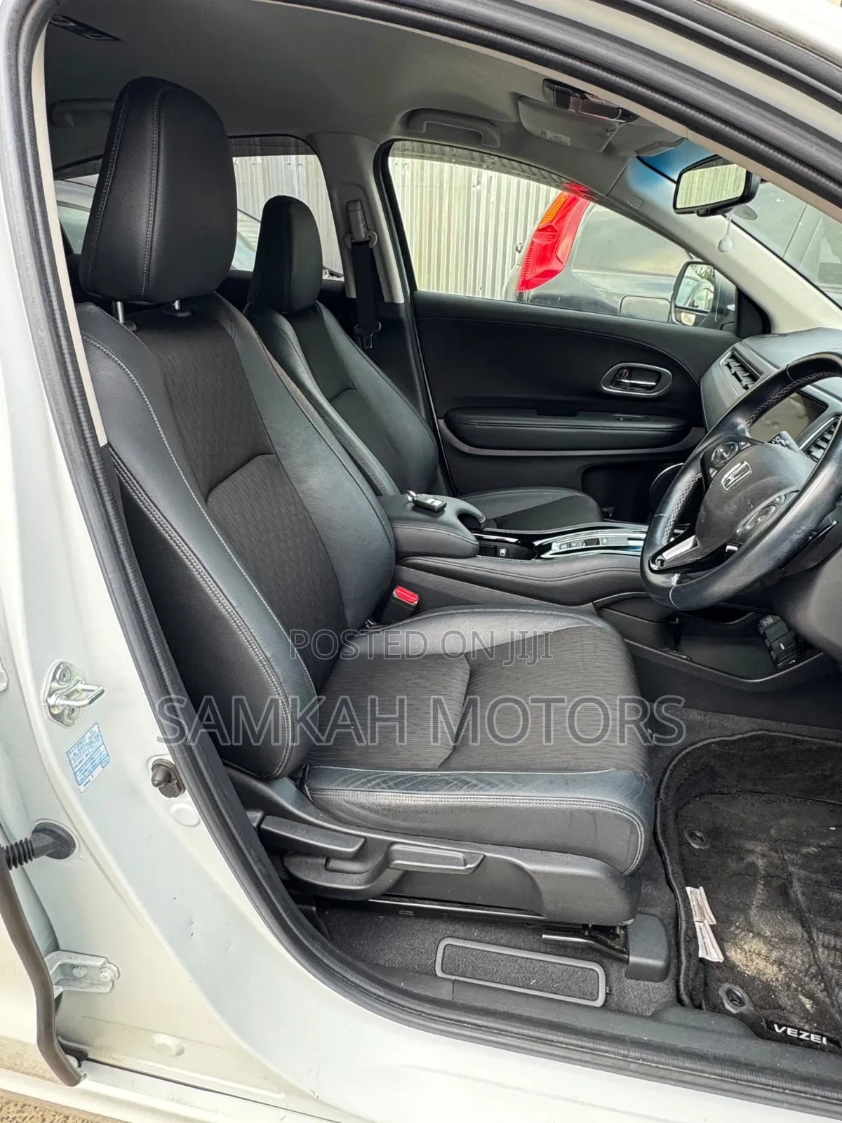 Honda Vezel 2020 White