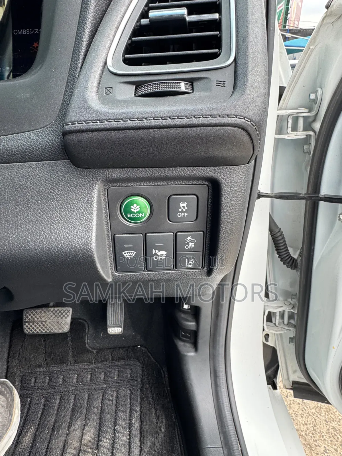 Honda Vezel 2020 White