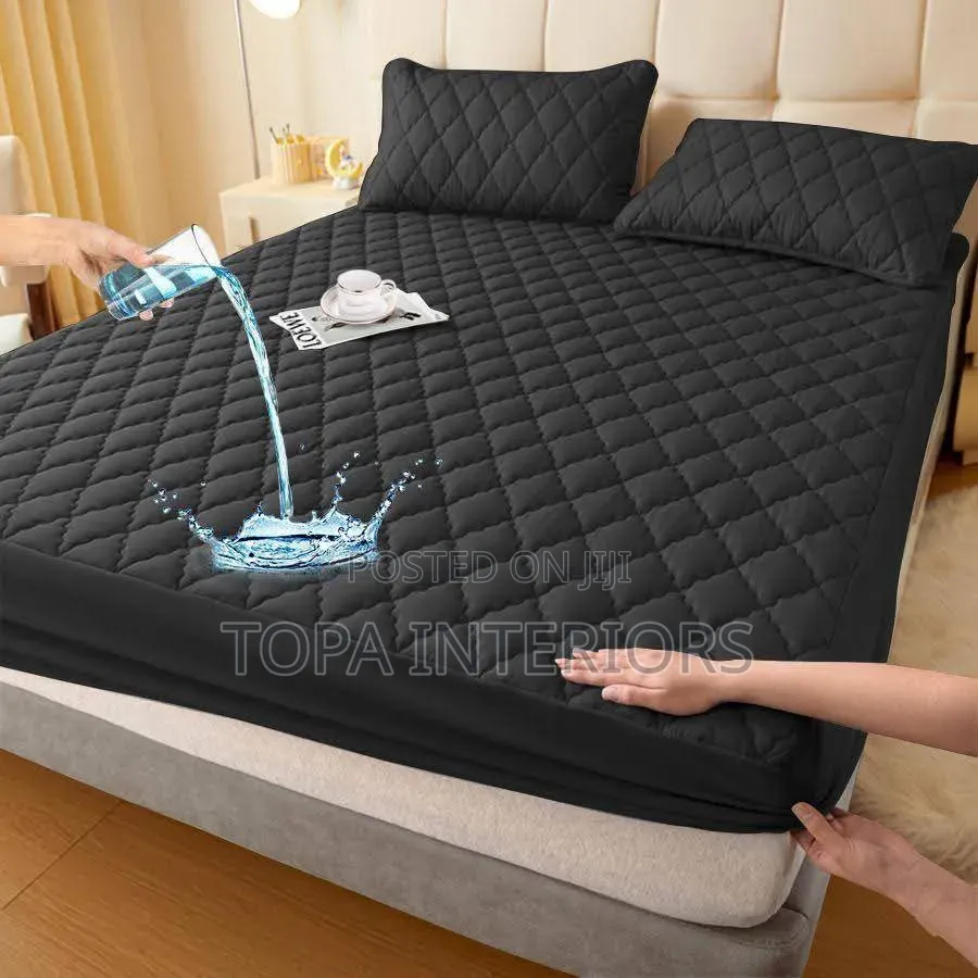 Removable Easy to Clean Fitted Waterproof Mattress Protectors