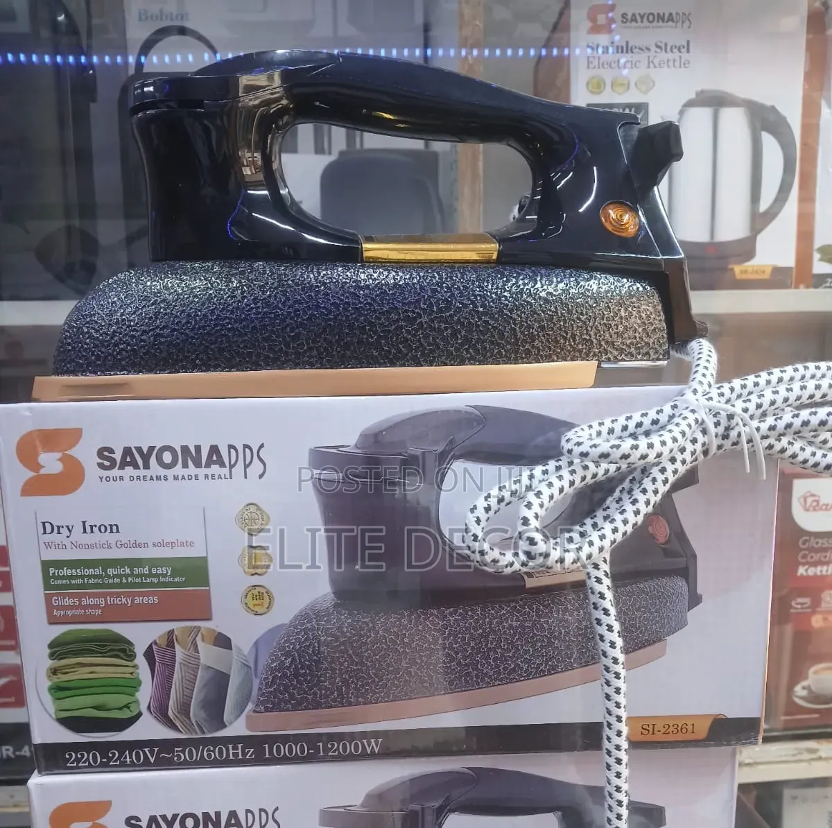 Sayona SI-2361 Dry Iron 1200W – Non-Stick Golden Soleplate, Black