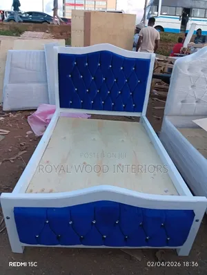 Pearl Mocket Bed