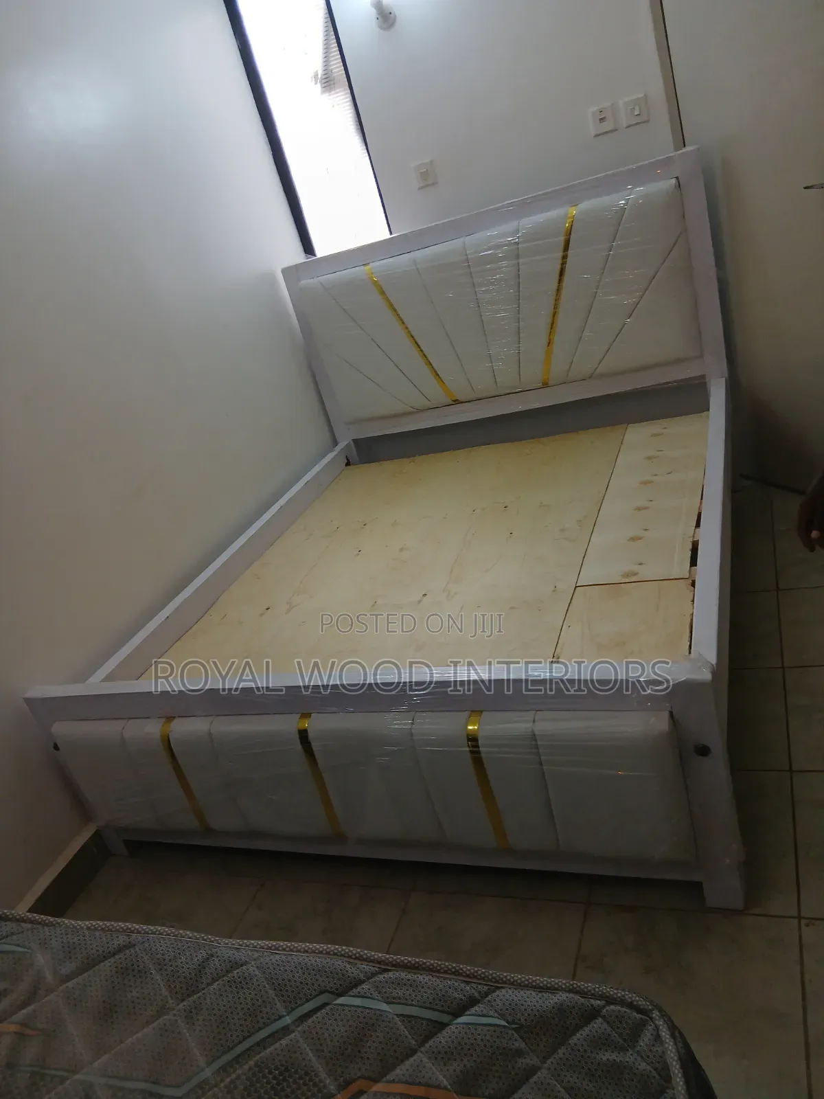 Easy Living Mocket Bed