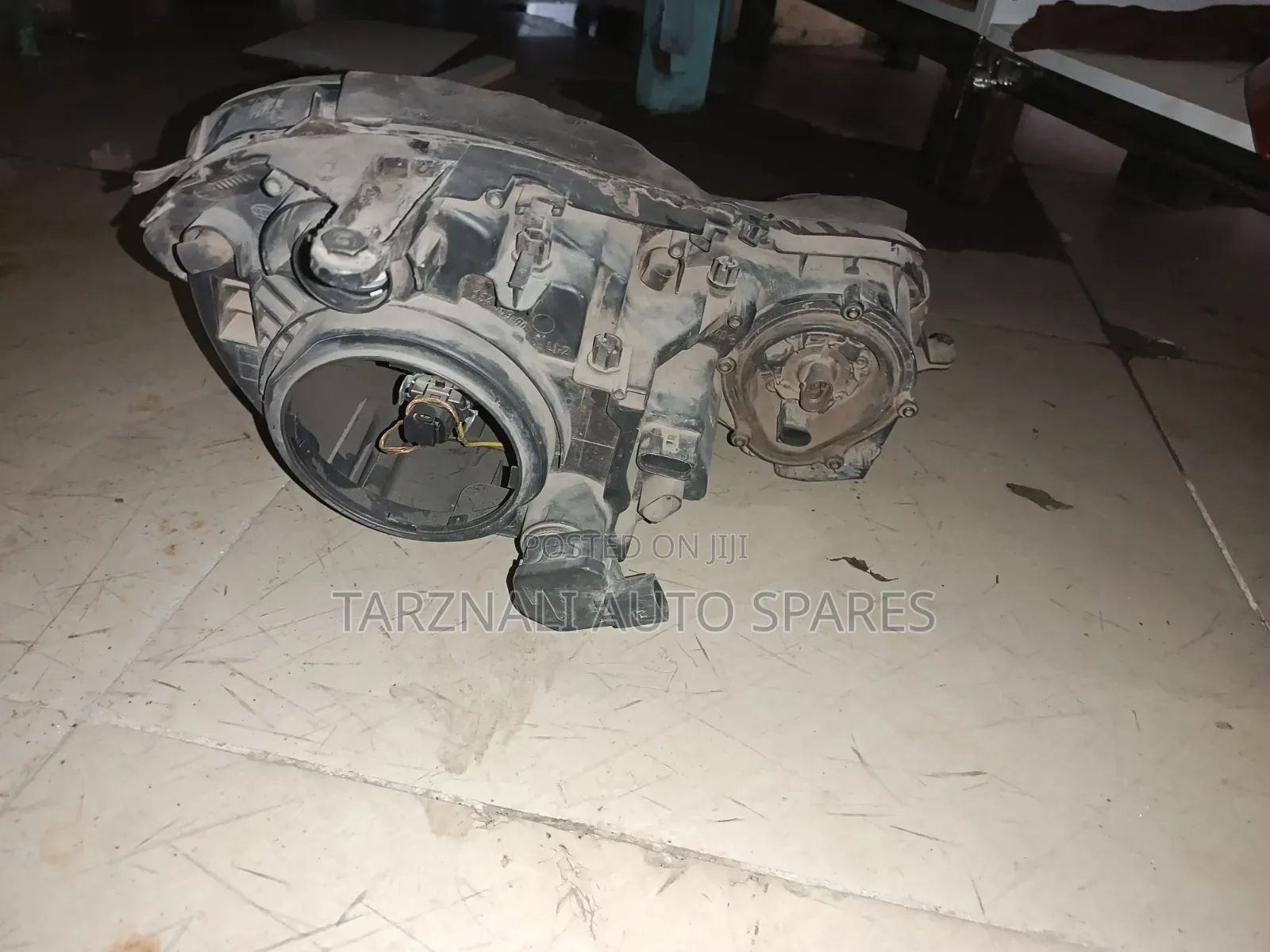 Mercedes Benz W211 Headlights
