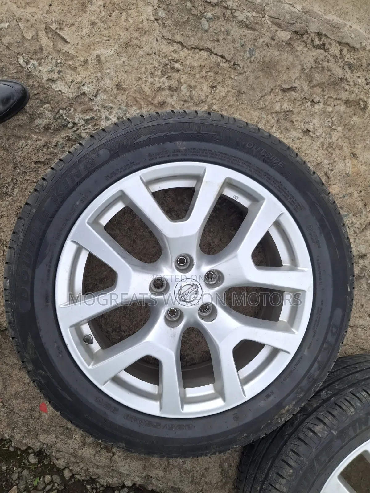 Xtrail Size 18 Rims Set