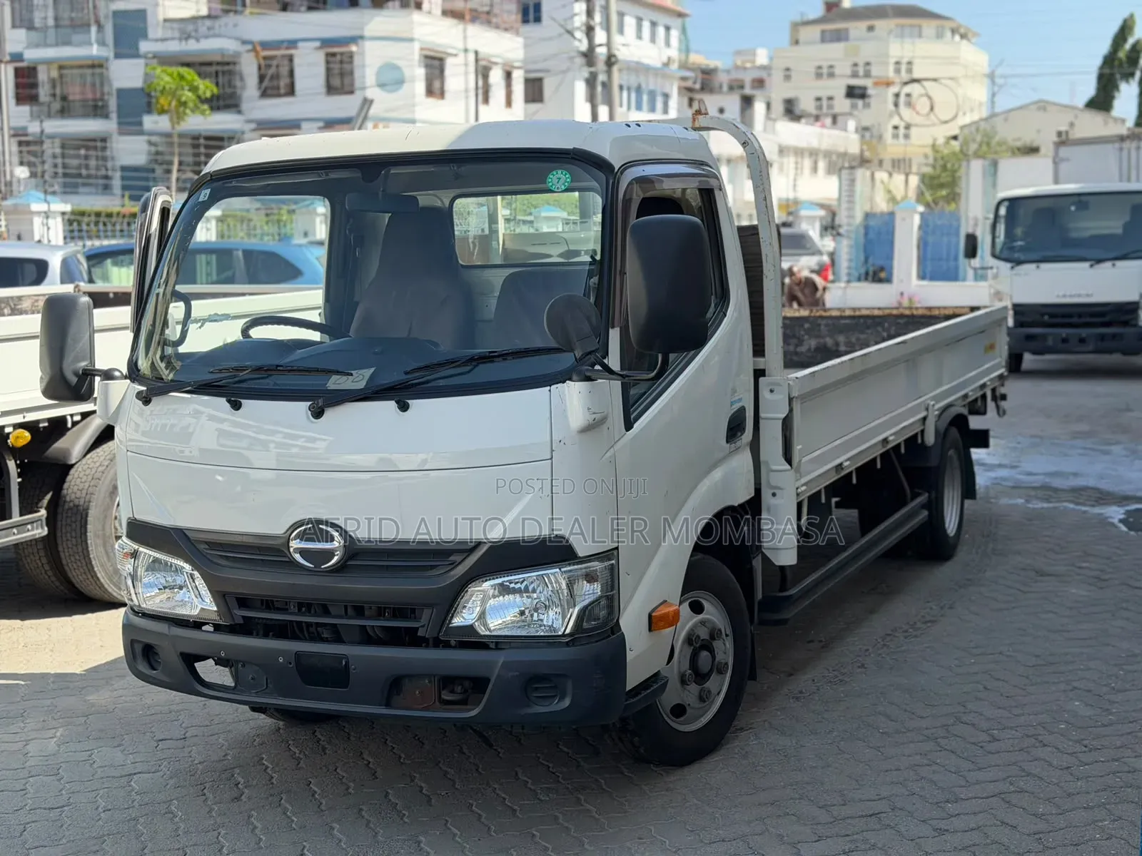Hino Dutro Dyna 2019 3000cc