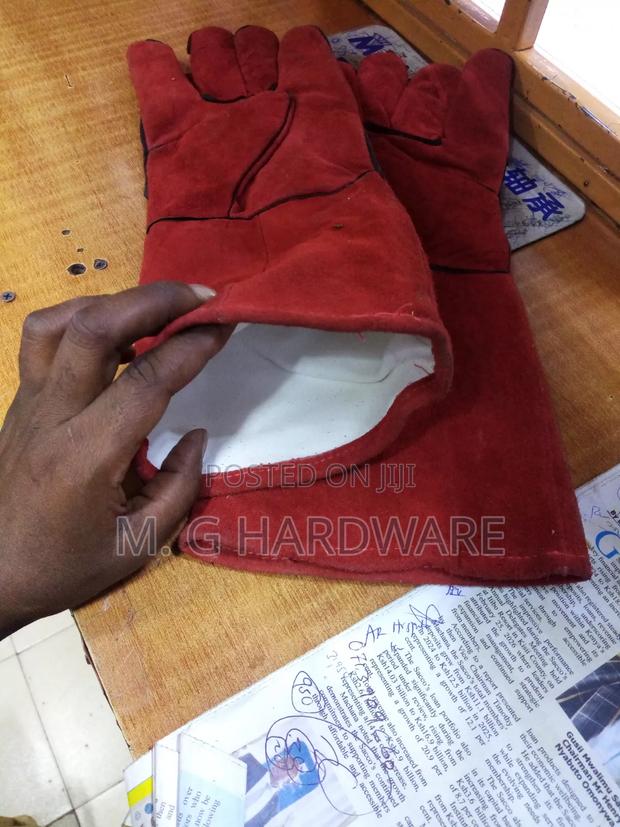 Leather Gloves - thumbnail 2