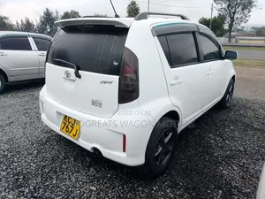 Toyota Passo 2009 White