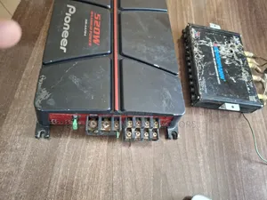 Pioneer 250w Booster and Equalizer