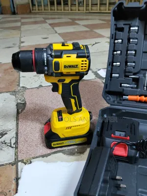 Brushless Dewalt Cordless Drill With Hammer 198V 2 Battery and Charger