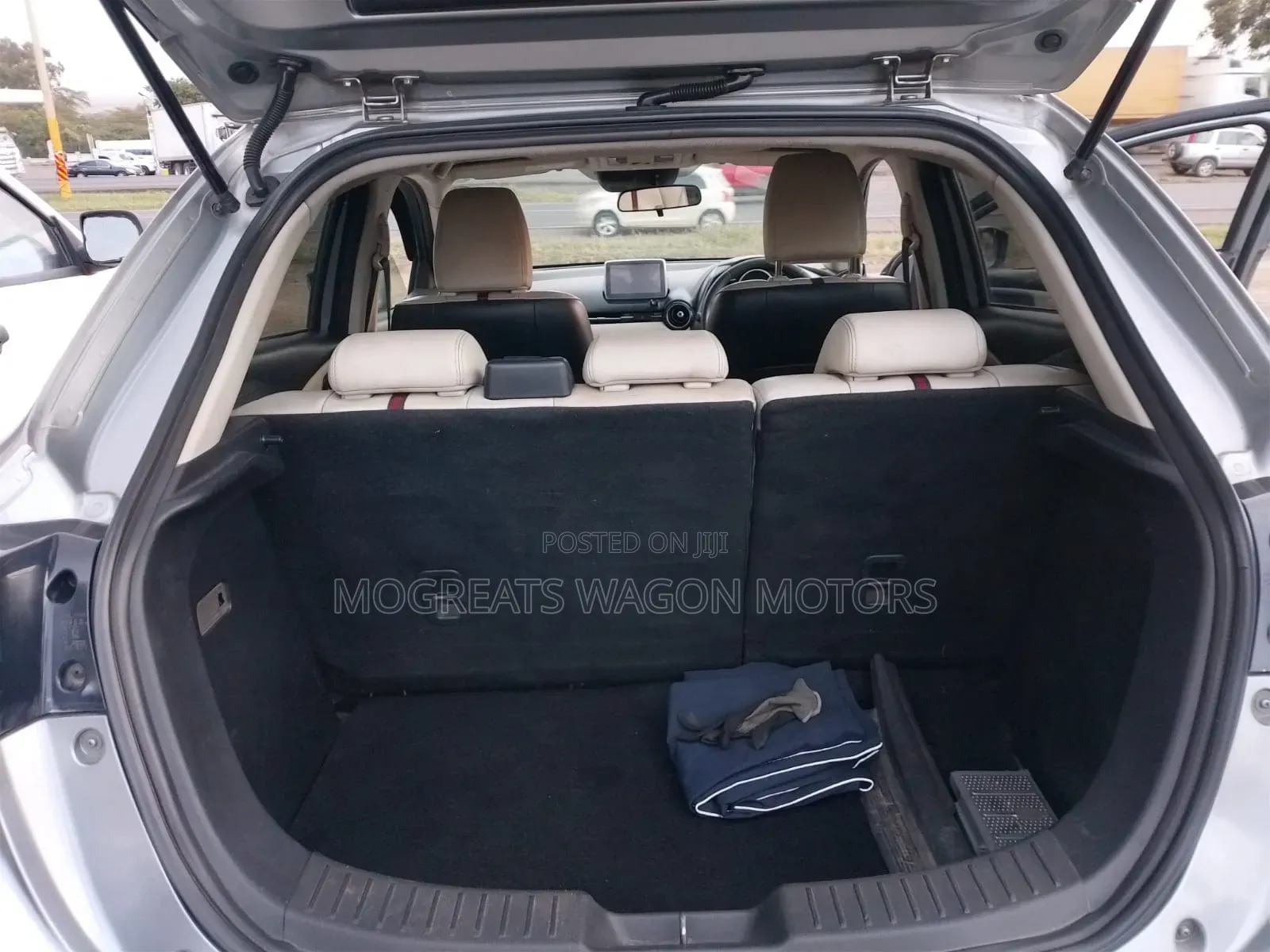 Mazda Demio 2014 Gray