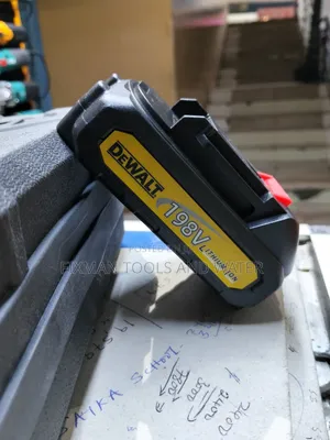 Gypsum Dewalt Brushless Cordless Drill 198v 2 Battery Fundi