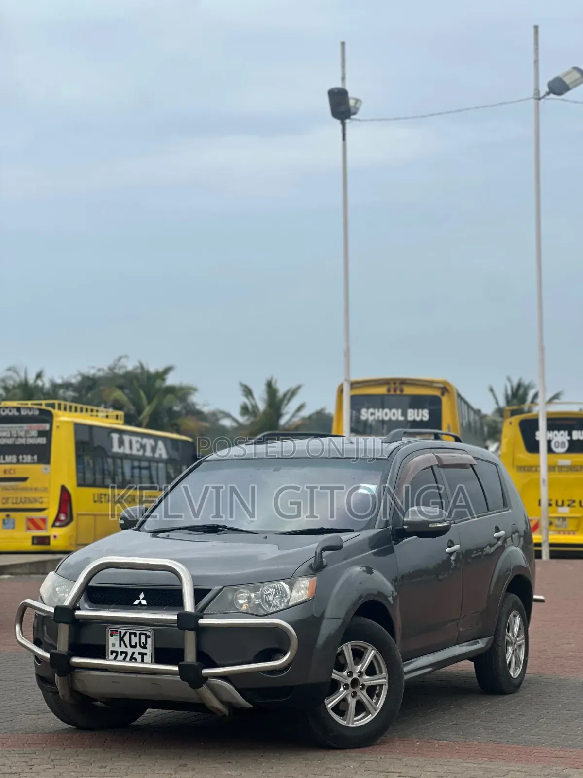 Mitsubishi Outlander 2012 Gray