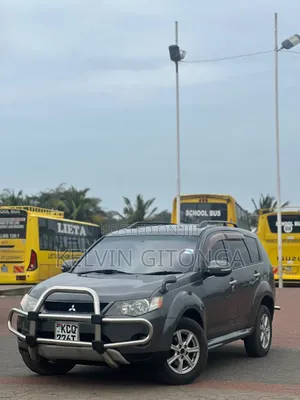 Mitsubishi Outlander 2012 Gray