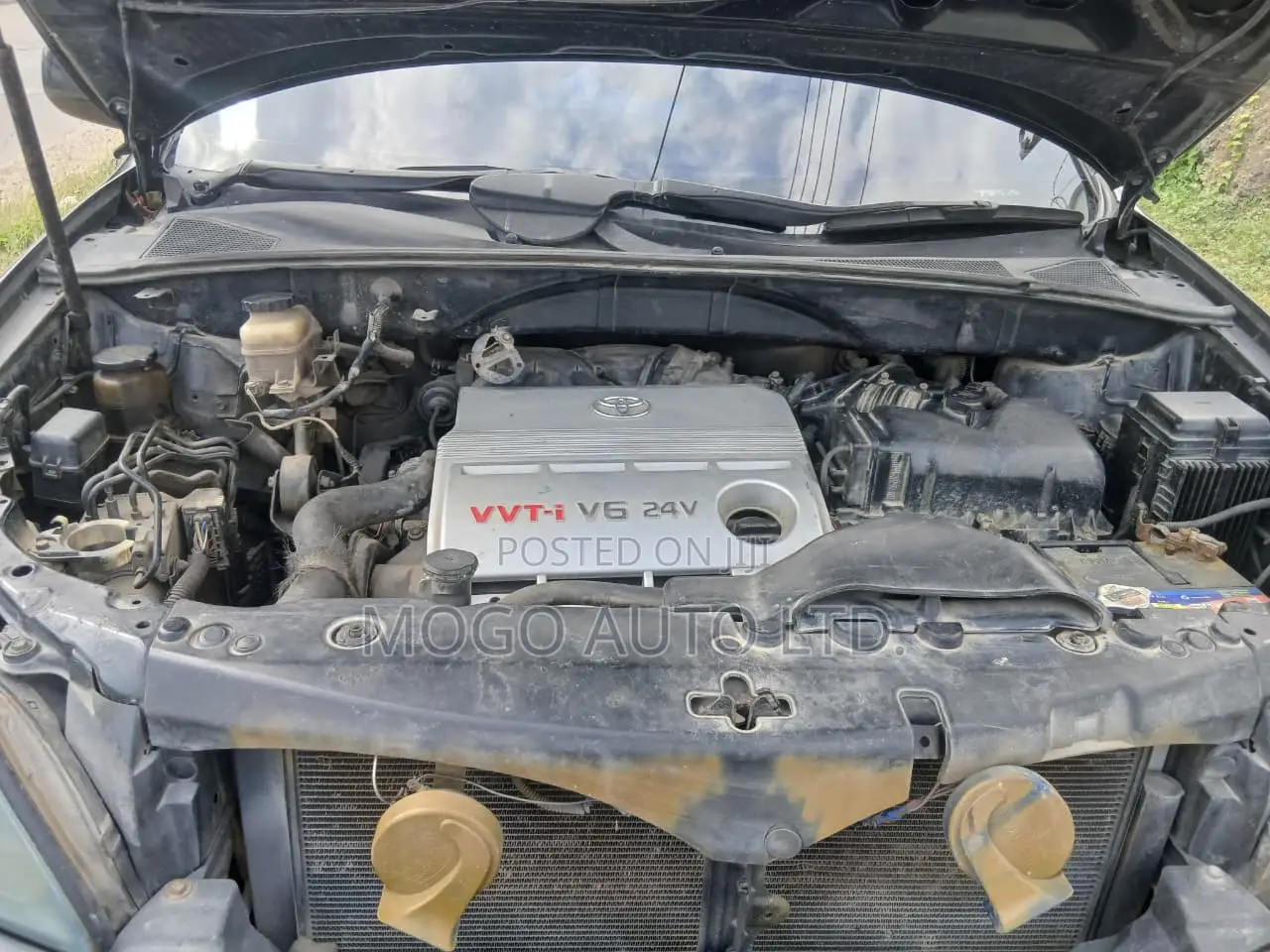 Toyota Harrier 2004 Blue