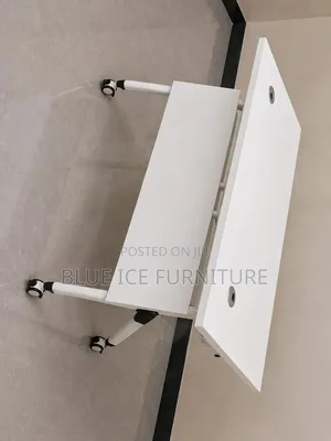 Modern White Office Desk With Wheels –Foldable