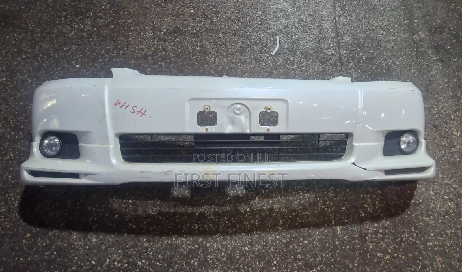 Toyota Wish 2003 Complete With Grill and Foglamps