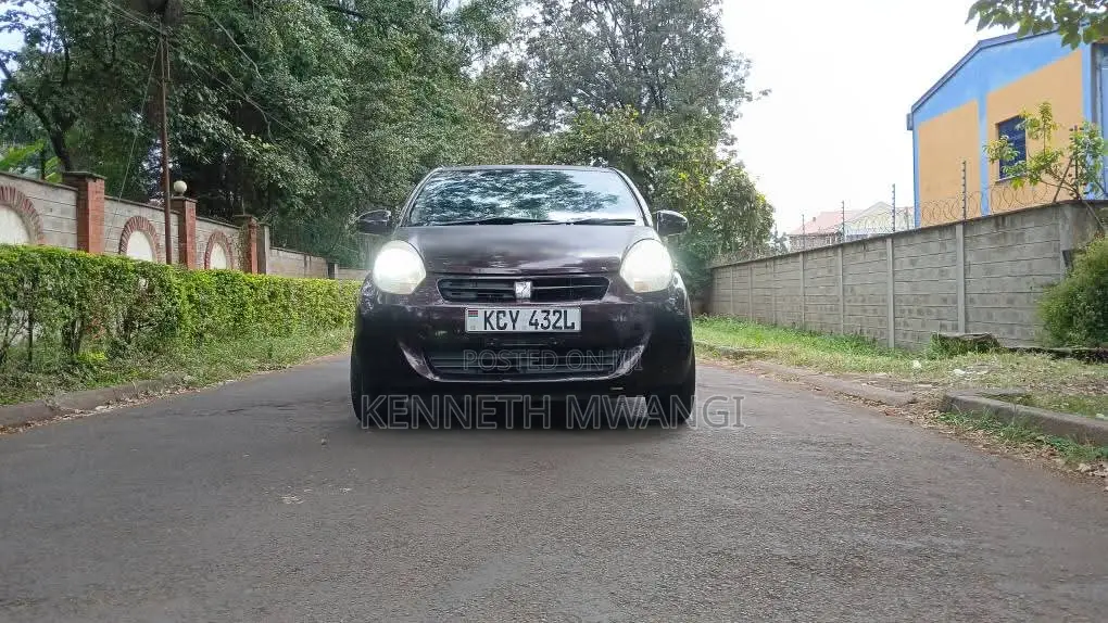 Toyota Passo 1.0 FWD 2013 Burgundy