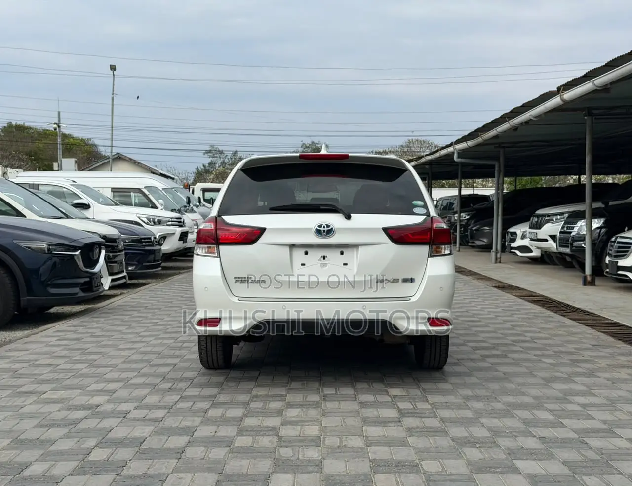 Toyota Corolla Fielder 2019 White