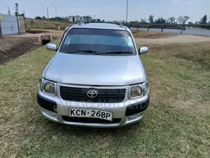 Toyota Succeed 2011 Silver