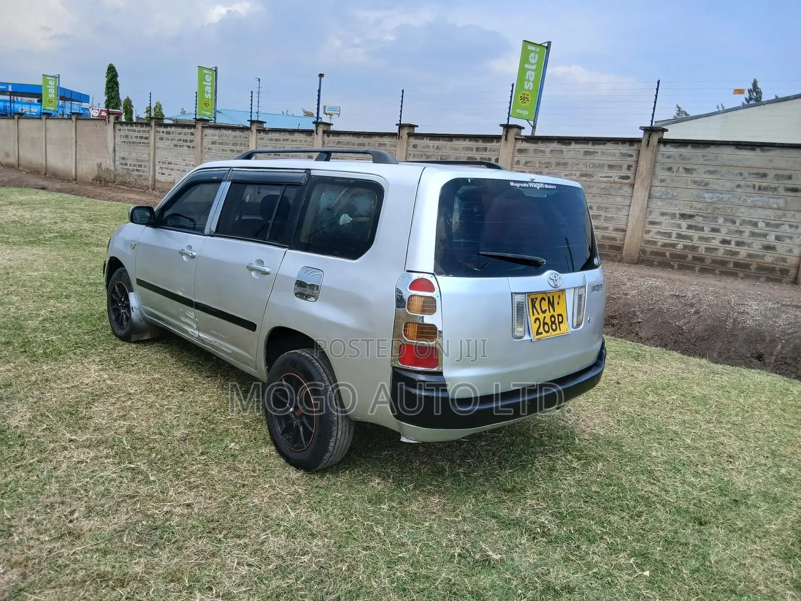 Toyota Succeed 2011 Silver