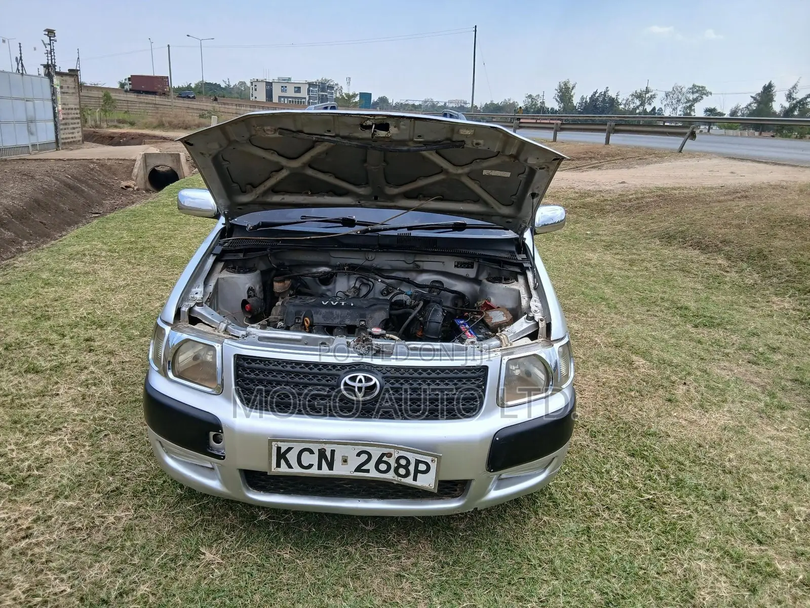Toyota Succeed 2011 Silver