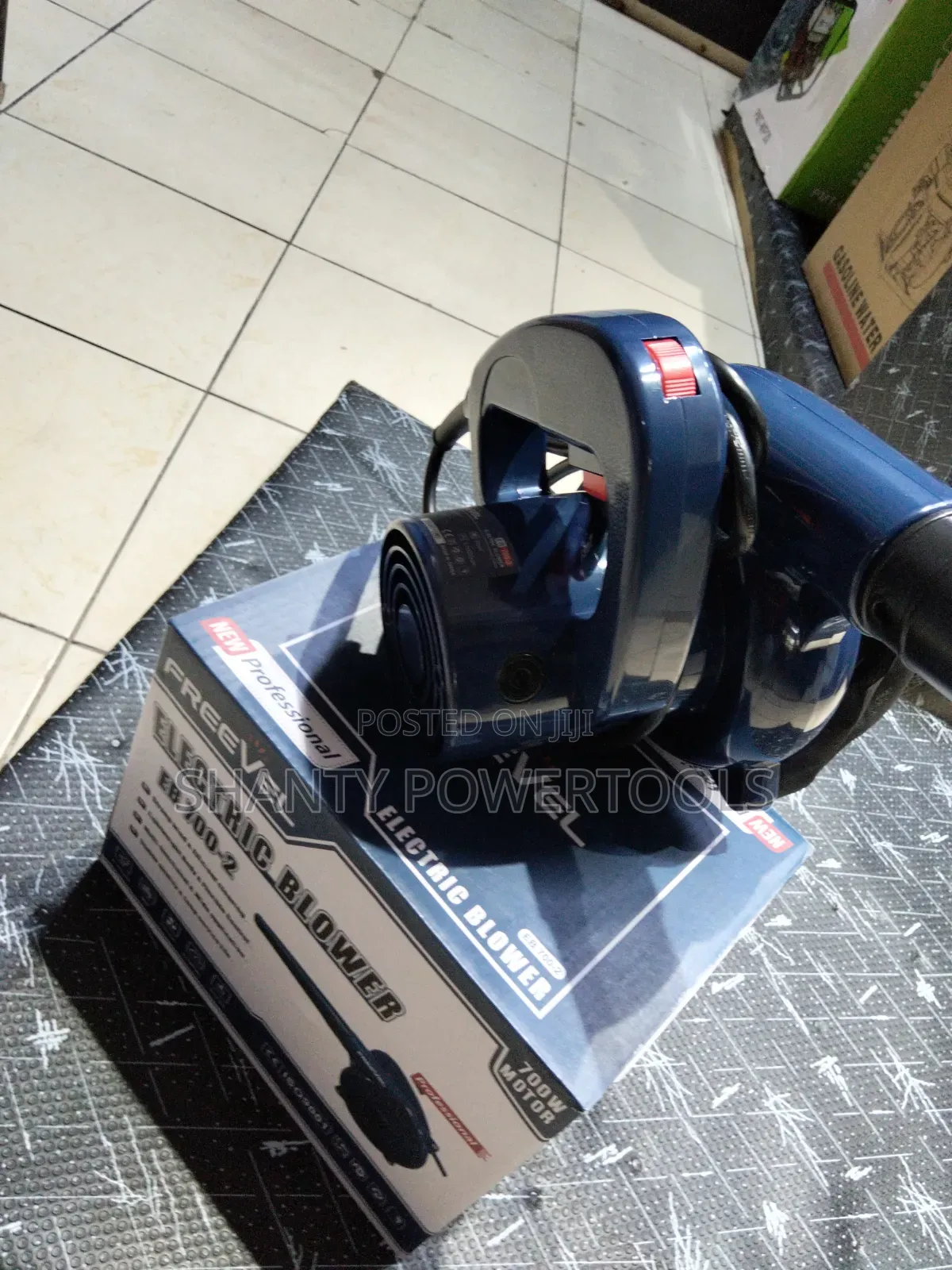 Air Blower 700w