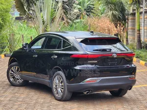 Toyota Harrier 2021 Black