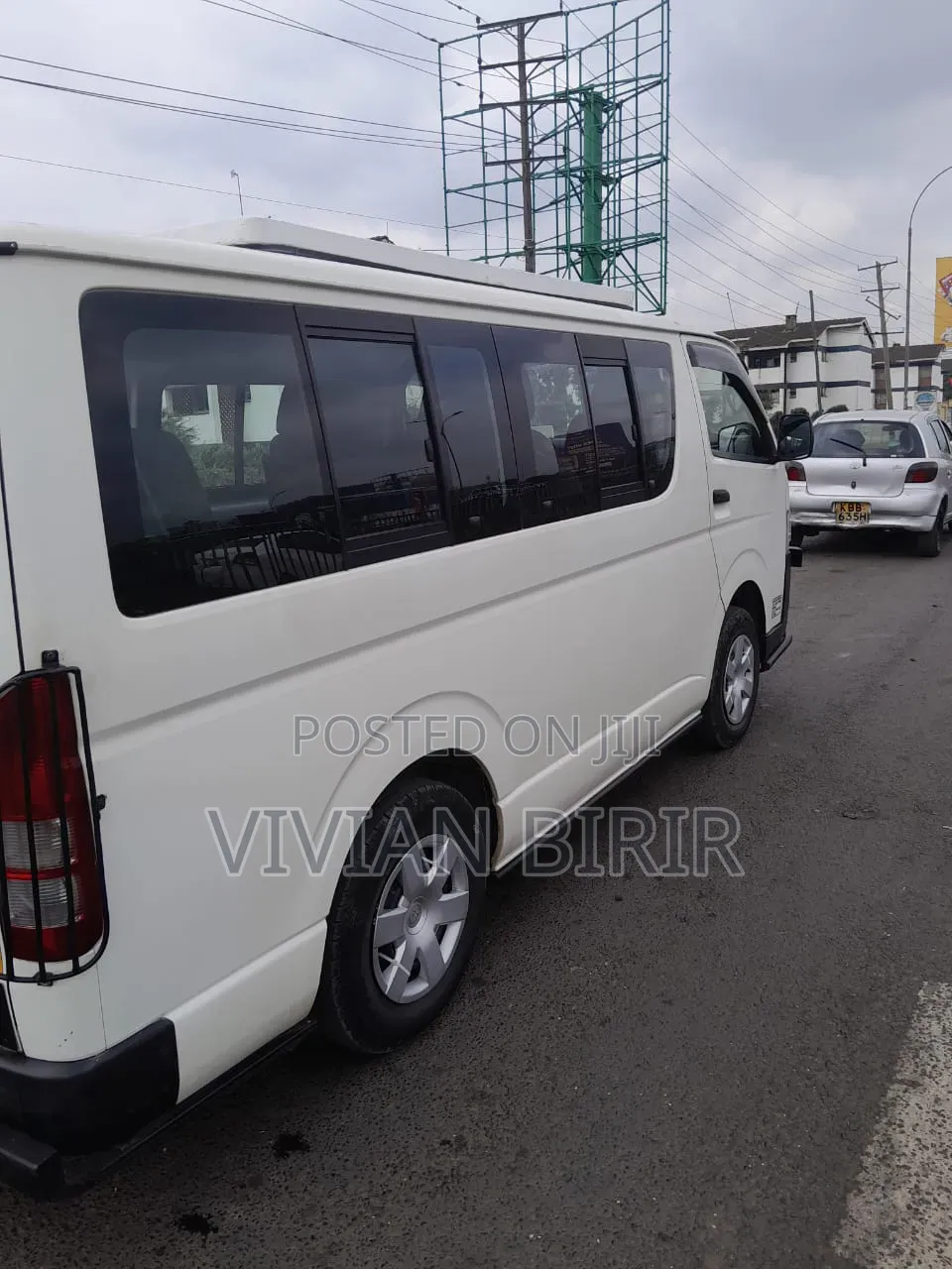 Toyota HiAce 2016 White