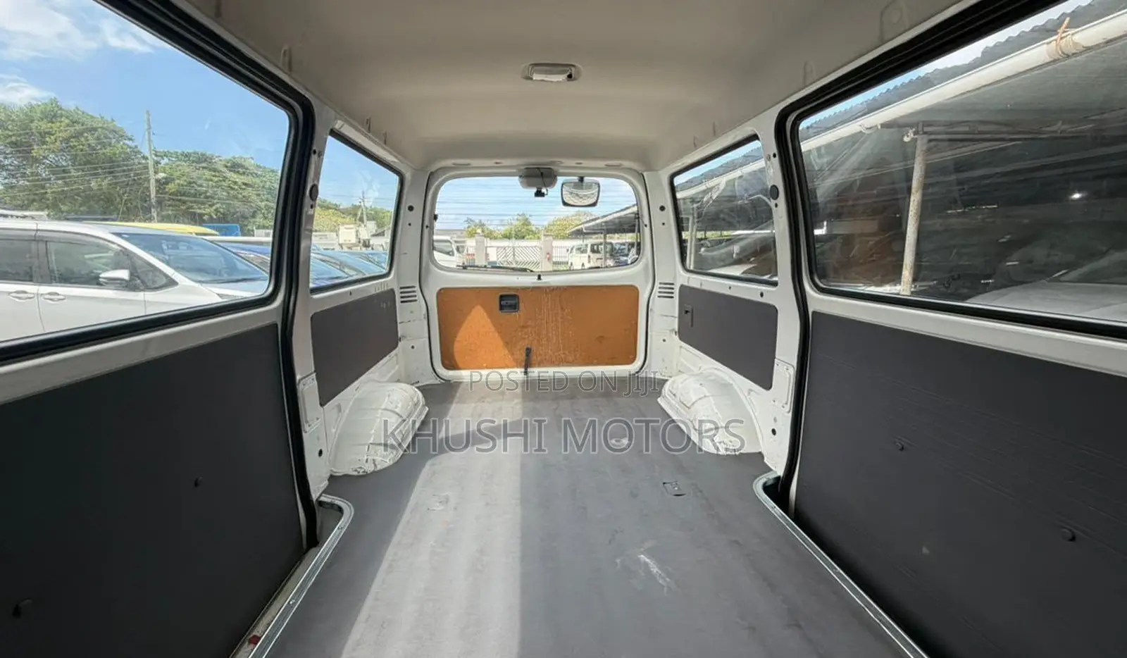 Mazda Bongo 2019 White