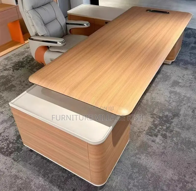 Office Desk: 2400mm Executive Desk