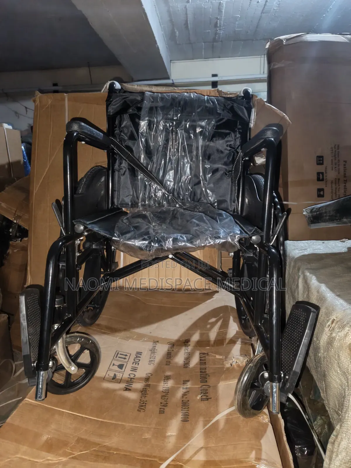 Foldable Standard Wheelchair With Spokes