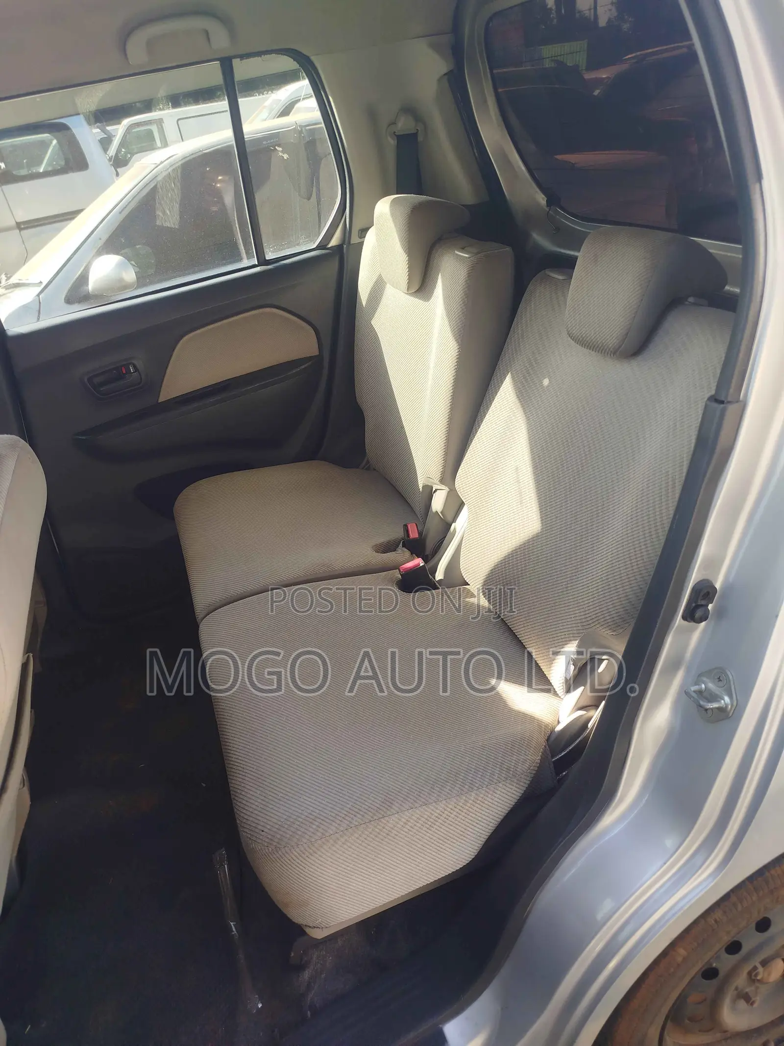 Suzuki Wagon R 2014 Silver