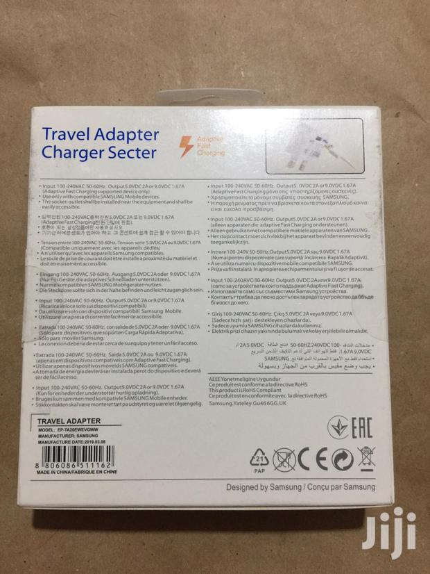 Samsung Original Charger - main view