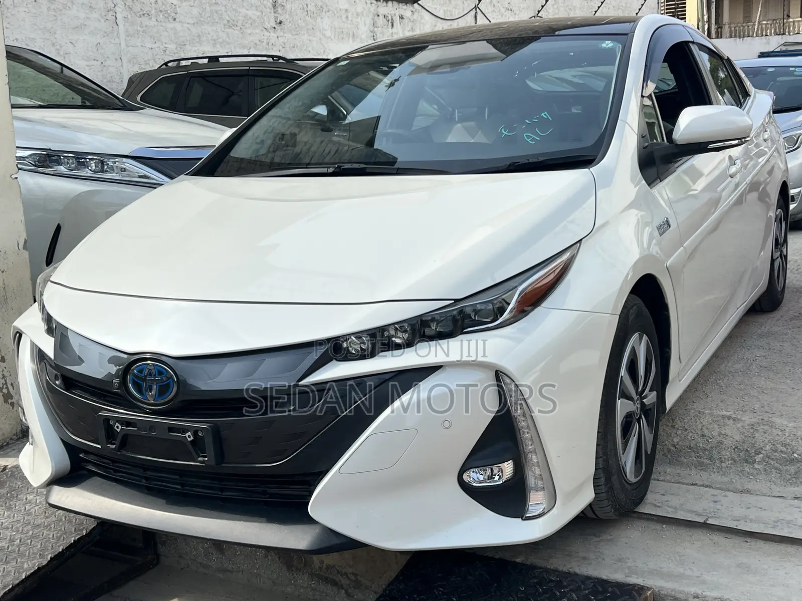 Toyota Prius Prime 2023 White