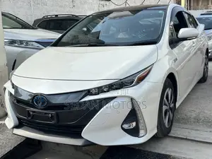 Toyota Prius Prime 2023 White