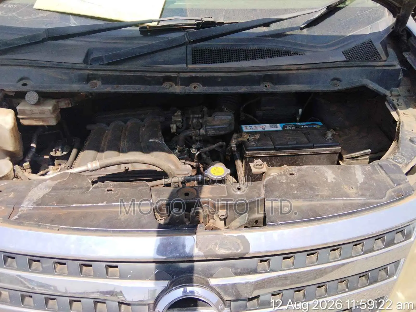 Nissan Serena 2010 Purple