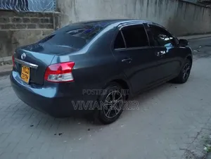 Toyota Belta 2009 Black