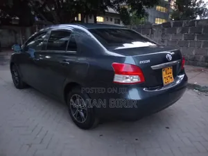 Toyota Belta 2009 Black