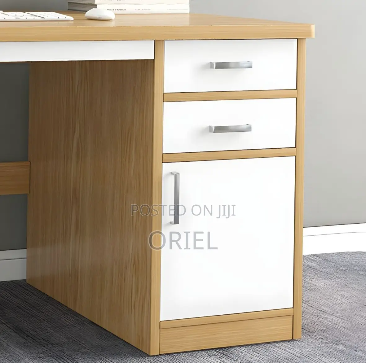 Office Desk : Executive Computer Desk With Drawers