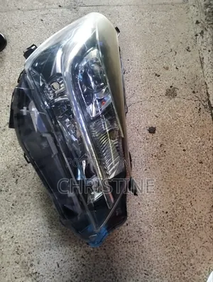 Toyota Vitz Headlight Part 270