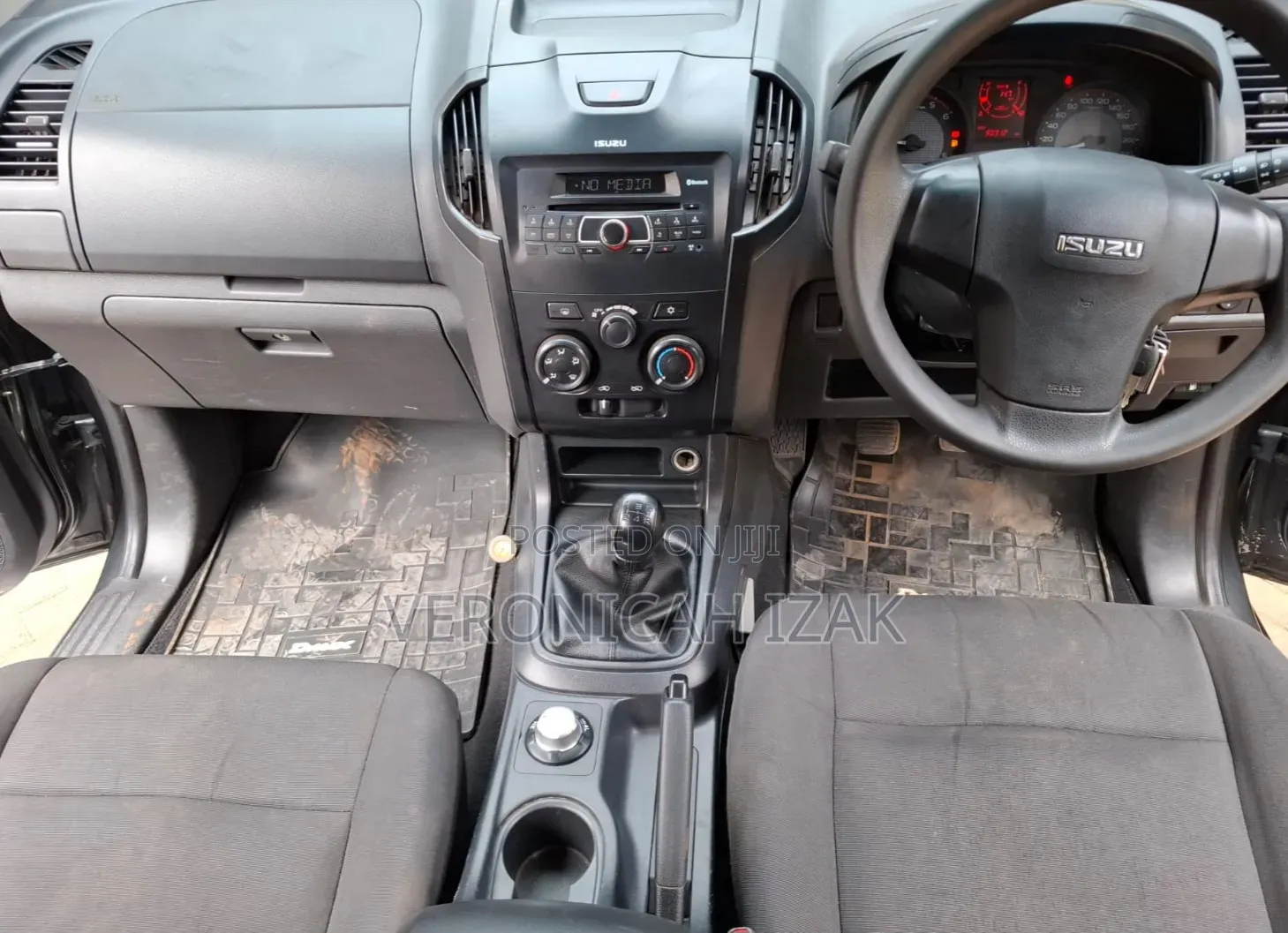 Isuzu D-MAX 2022 Gray