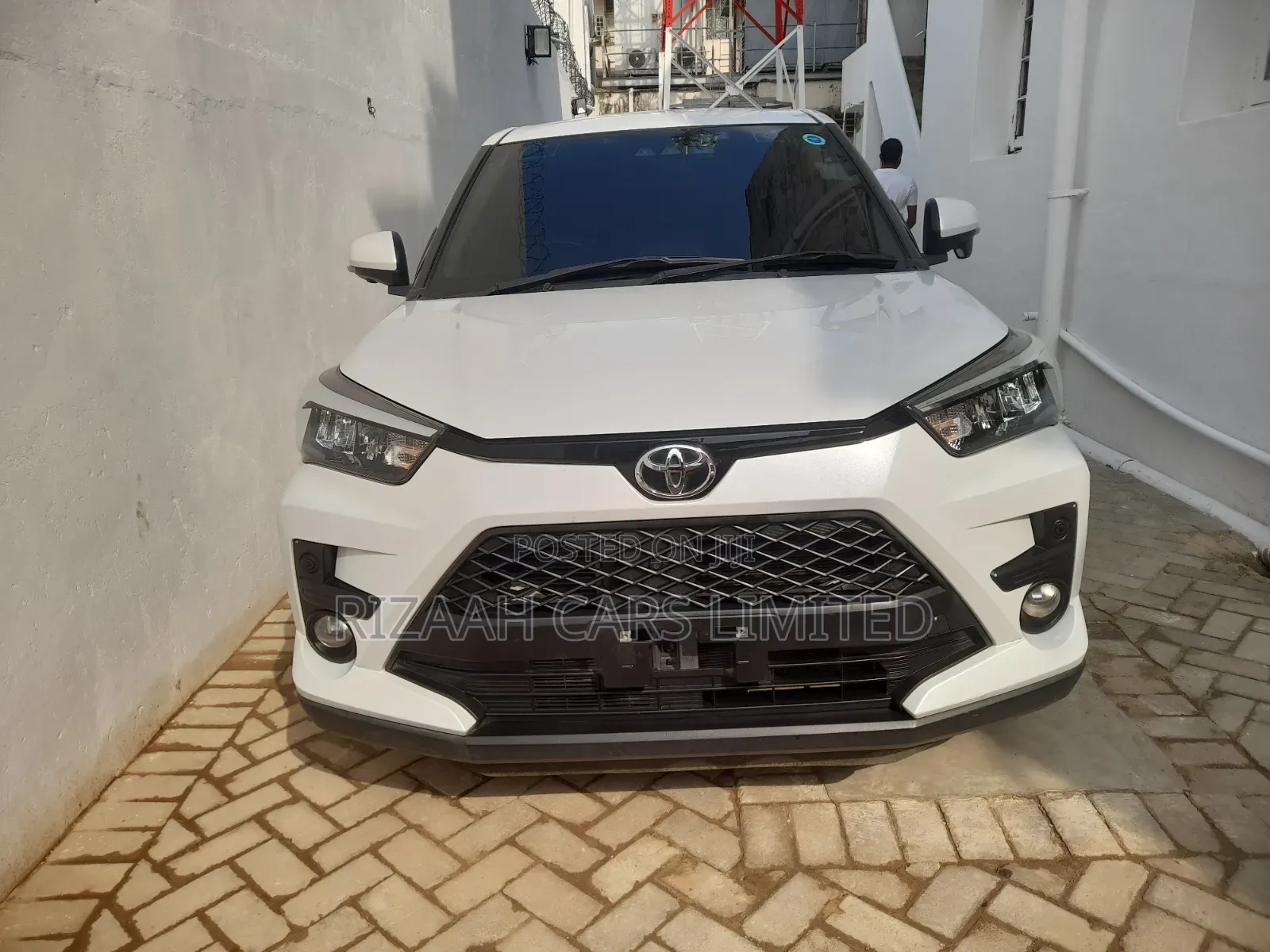 Toyota Raize 2019 White